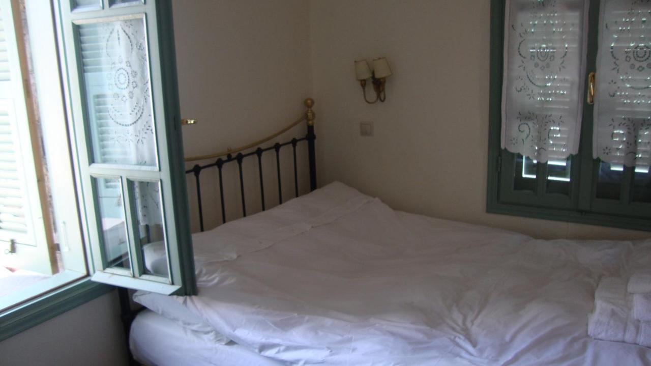Oikia Alexandrou Traditional Inn อาร์ไนยา ห้อง รูปภาพ