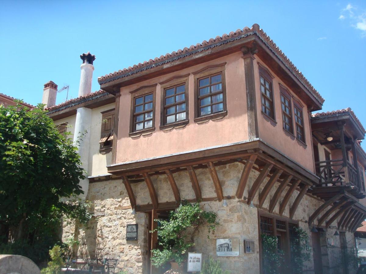Oikia Alexandrou Traditional Inn อาร์ไนยา ภายนอก รูปภาพ