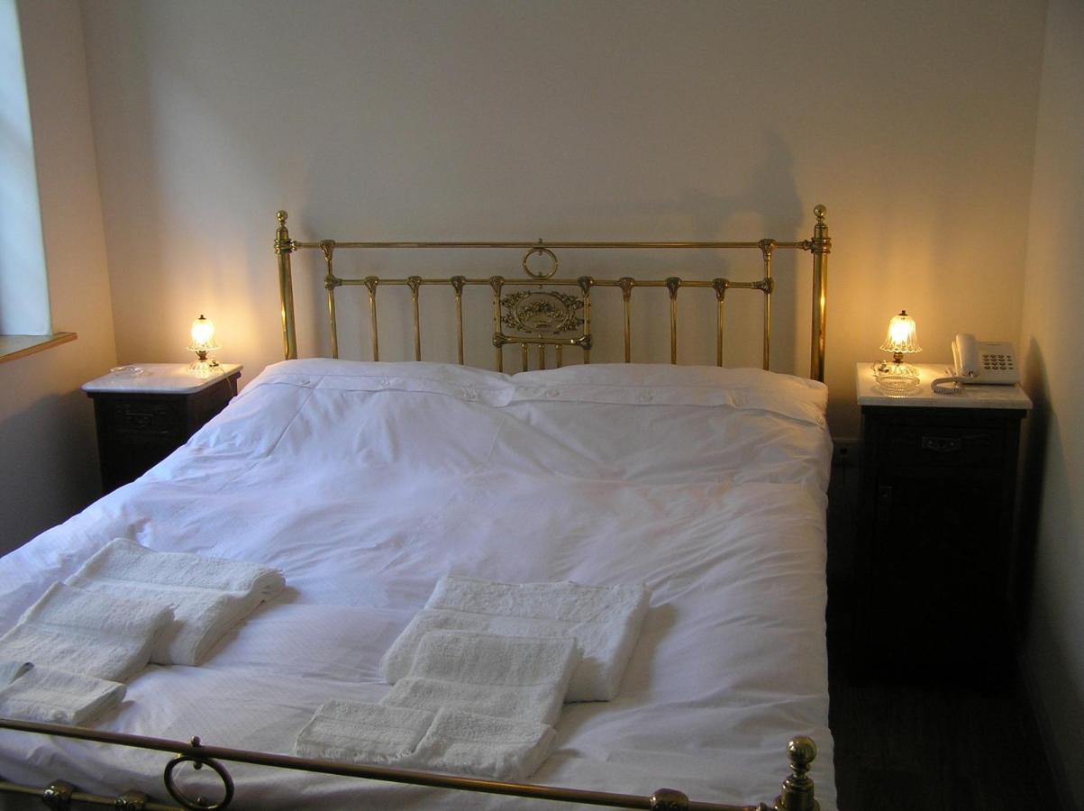 Oikia Alexandrou Traditional Inn อาร์ไนยา ภายนอก รูปภาพ
