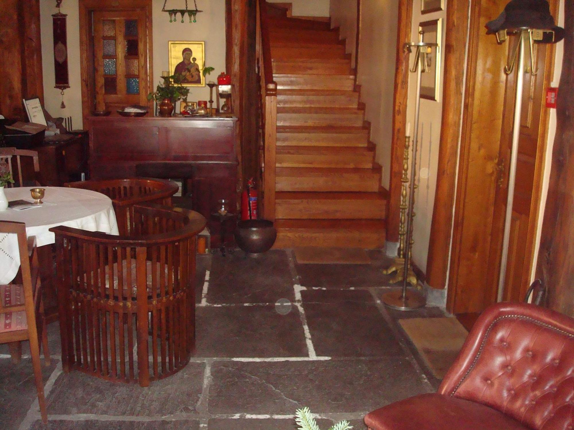 Oikia Alexandrou Traditional Inn อาร์ไนยา ภายนอก รูปภาพ