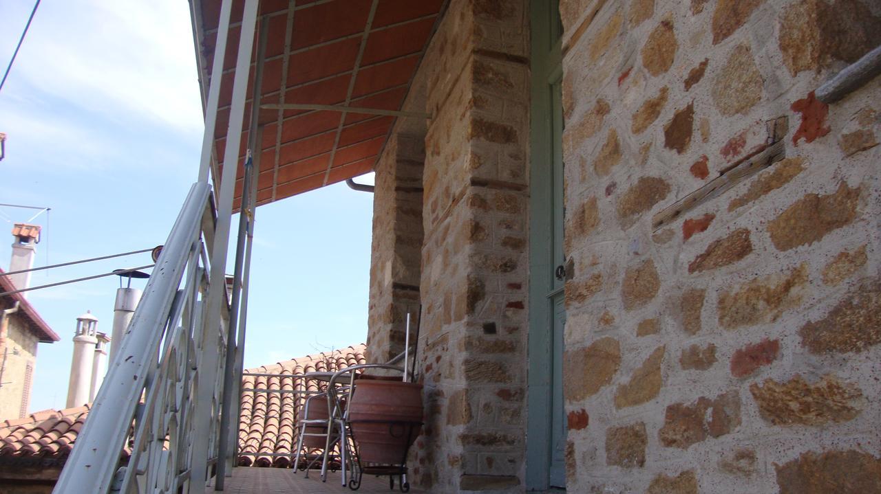 Oikia Alexandrou Traditional Inn อาร์ไนยา ภายนอก รูปภาพ