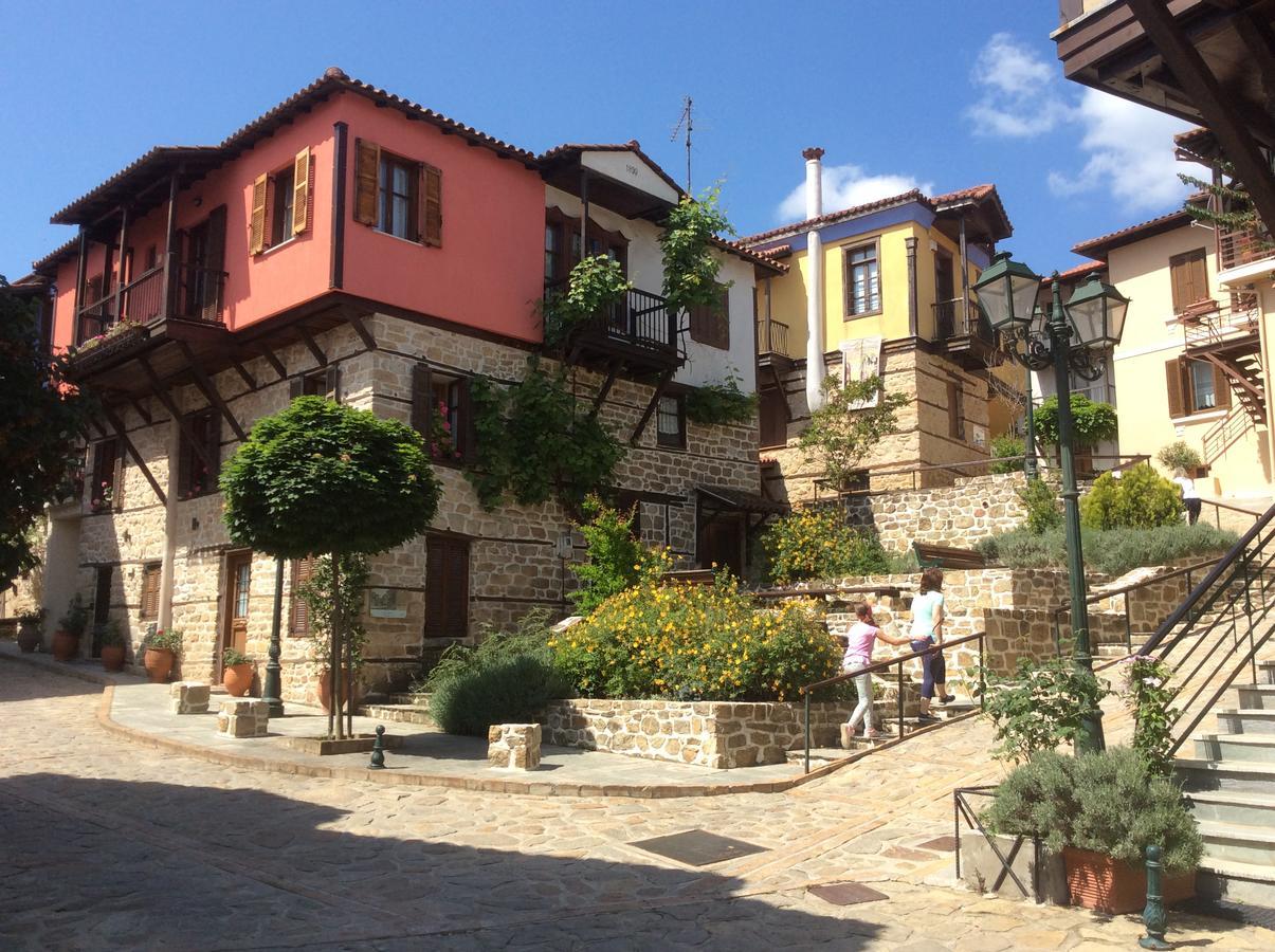 Oikia Alexandrou Traditional Inn อาร์ไนยา ภายนอก รูปภาพ