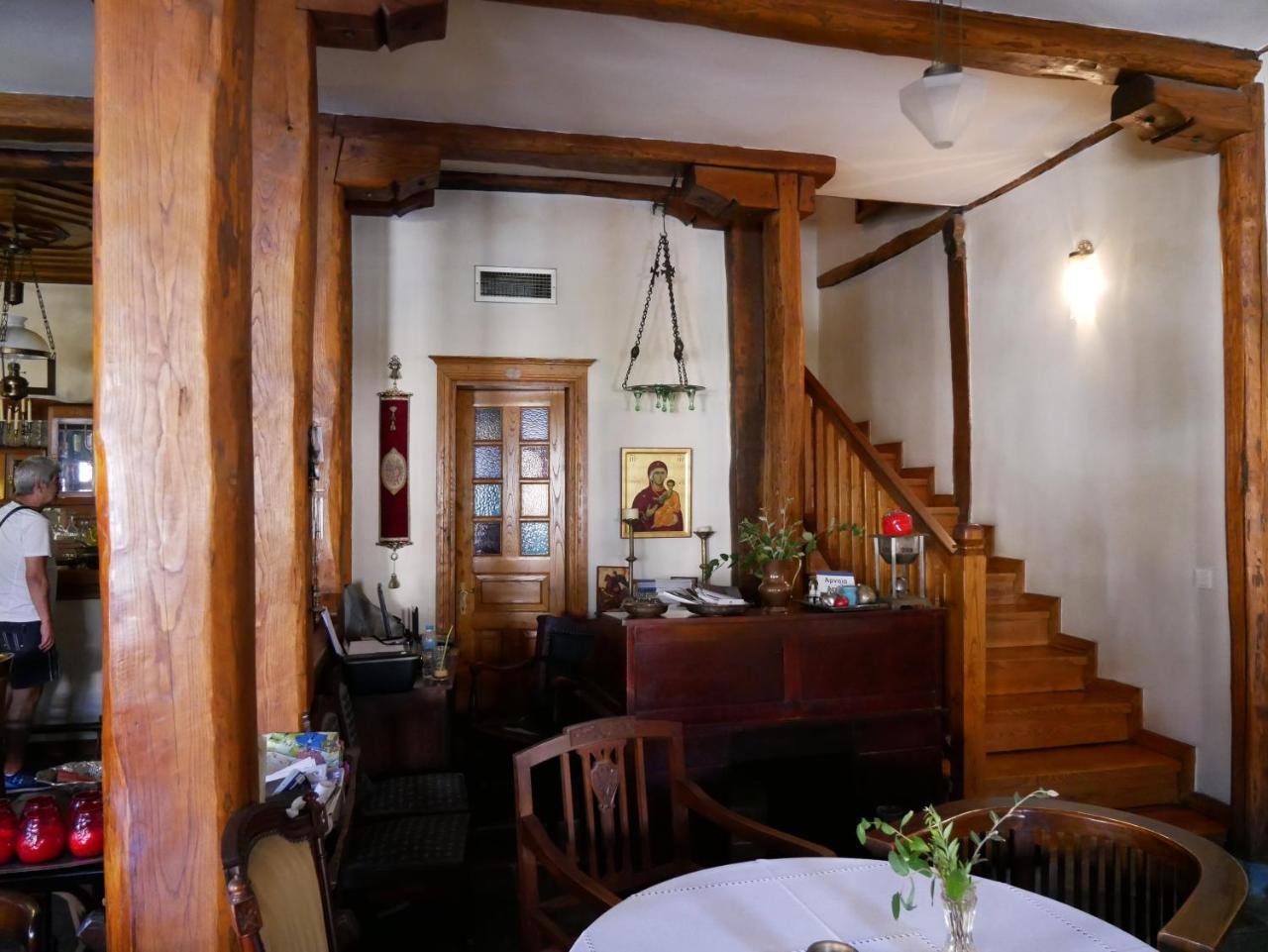 Oikia Alexandrou Traditional Inn อาร์ไนยา ภายนอก รูปภาพ